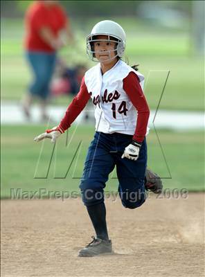 Thumbnail 3 in Capistrano Valley Christian @ Whitney photogallery.