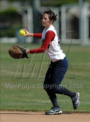 Thumbnail 2 in Capistrano Valley Christian @ Whitney photogallery.
