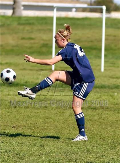 Thumbnail 2 in Foothill vs. Casa Roble (Foothill Mustang Kick Off) photogallery.