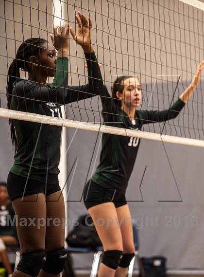 Thumbnail 2 in Berkner [L. V.] Vs. Conrad (Garland ISD Tournament) photogallery.