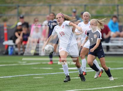 Thumbnail 3 in Steamboat Springs @ Evergreen (CHSAA 4A Quarterfinals) photogallery.