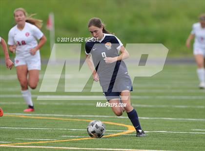Thumbnail 3 in Steamboat Springs @ Evergreen (CHSAA 4A Quarterfinals) photogallery.