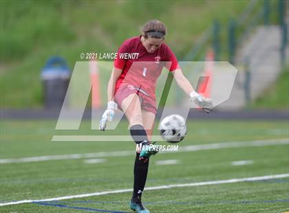 Thumbnail 2 in Steamboat Springs @ Evergreen (CHSAA 4A Quarterfinals) photogallery.