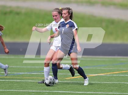 Thumbnail 3 in Steamboat Springs @ Evergreen (CHSAA 4A Quarterfinals) photogallery.