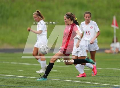 Thumbnail 3 in Steamboat Springs @ Evergreen (CHSAA 4A Quarterfinals) photogallery.