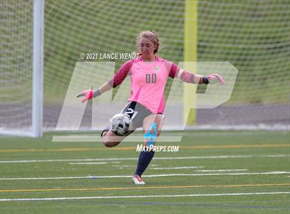 Thumbnail 1 in Steamboat Springs @ Evergreen (CHSAA 4A Quarterfinals) photogallery.
