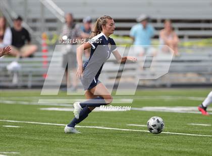 Thumbnail 2 in Steamboat Springs @ Evergreen (CHSAA 4A Quarterfinals) photogallery.