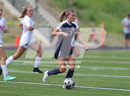 Thumbnail 2 in Steamboat Springs @ Evergreen (CHSAA 4A Quarterfinals) photogallery.