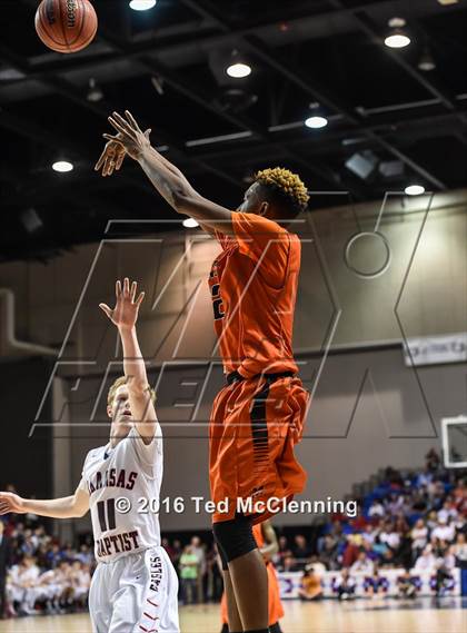 Thumbnail 3 in Malvern vs. Baptist Prep (AAA 4A Final) photogallery.