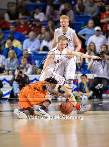 Thumbnail 3 in Malvern vs. Baptist Prep (AAA 4A Final) photogallery.