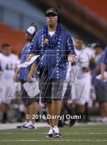 Thumbnail 1 in St. John Bosco vs. St. Louis photogallery.