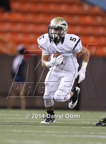Thumbnail 1 in St. John Bosco vs. St. Louis photogallery.