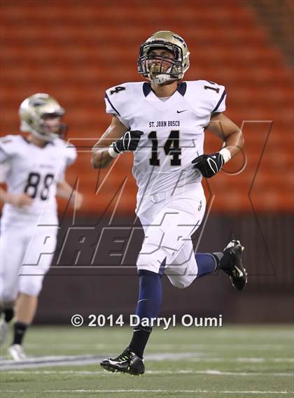 Thumbnail 1 in St. John Bosco vs. St. Louis photogallery.