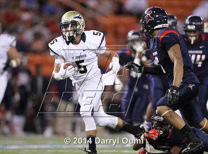 Thumbnail 3 in St. John Bosco vs. St. Louis photogallery.