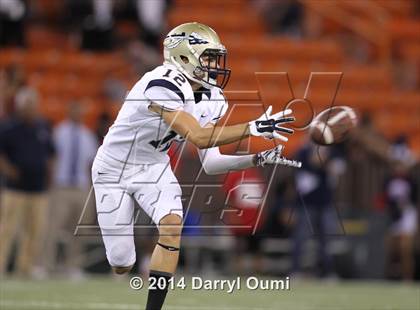 Thumbnail 2 in St. John Bosco vs. St. Louis photogallery.