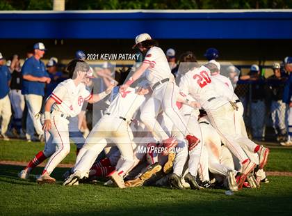 Thumbnail 2 in West Haven vs. Fairfield Prep (SCC Final) photogallery.