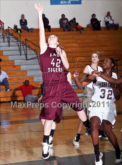Thumbnail 3 in Clear Creek vs. A&M Consolidated (McDonalds Texas Invitational) photogallery.