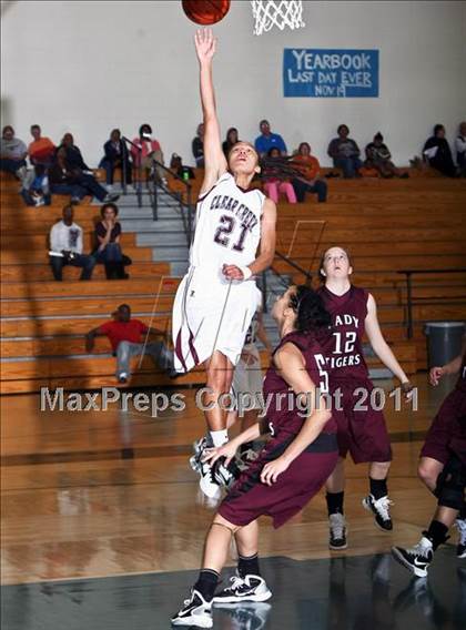 Thumbnail 1 in Clear Creek vs. A&M Consolidated (McDonalds Texas Invitational) photogallery.