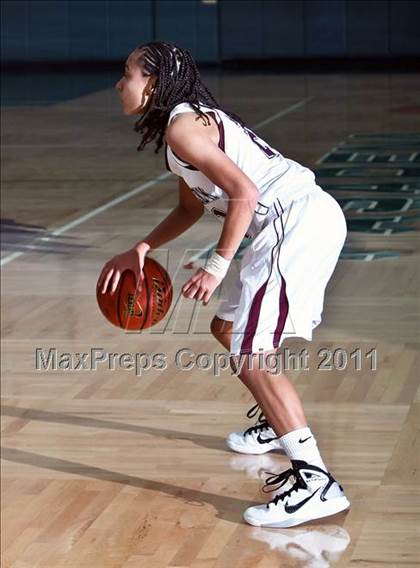 Thumbnail 1 in Clear Creek vs. A&M Consolidated (McDonalds Texas Invitational) photogallery.