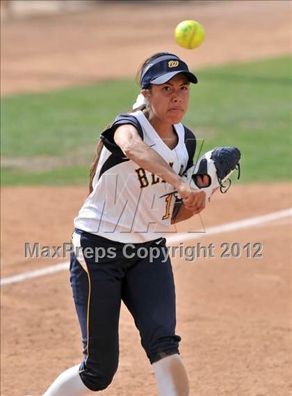 Thumbnail 3 in Warren vs Huntington Beach (Timberwolf Classic) photogallery.