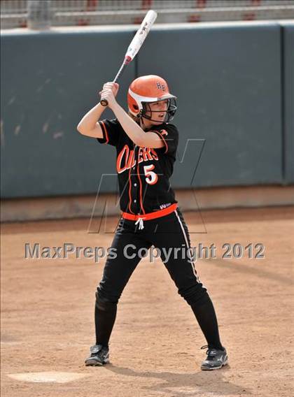 Thumbnail 2 in Warren vs Huntington Beach (Timberwolf Classic) photogallery.