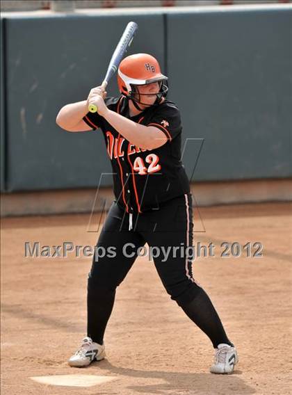 Thumbnail 2 in Warren vs Huntington Beach (Timberwolf Classic) photogallery.