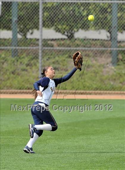 Thumbnail 3 in Warren vs Huntington Beach (Timberwolf Classic) photogallery.