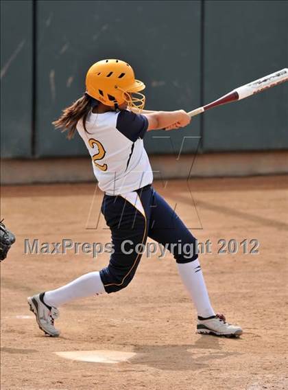 Thumbnail 3 in Warren vs Huntington Beach (Timberwolf Classic) photogallery.