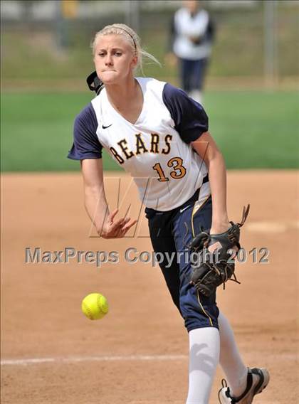 Thumbnail 2 in Warren vs Huntington Beach (Timberwolf Classic) photogallery.