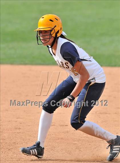 Thumbnail 1 in Warren vs Huntington Beach (Timberwolf Classic) photogallery.