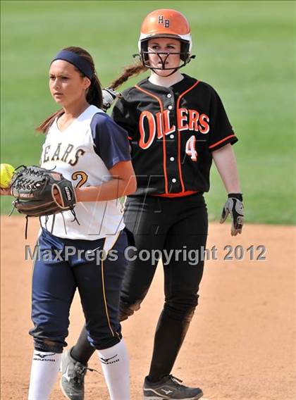 Thumbnail 3 in Warren vs Huntington Beach (Timberwolf Classic) photogallery.