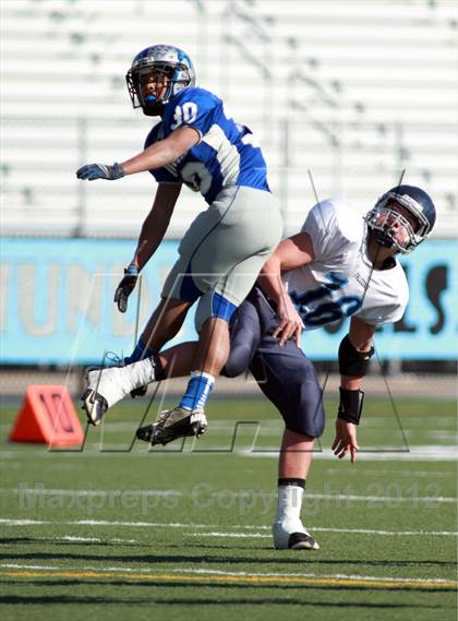 Thumbnail 3 in Thunder Ridge vs. B & B (KSHSAA 8M D2 State Championship) photogallery.