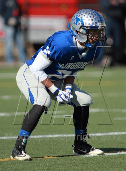 Thumbnail 3 in Thunder Ridge vs. B & B (KSHSAA 8M D2 State Championship) photogallery.