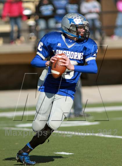 Thumbnail 2 in Thunder Ridge vs. B & B (KSHSAA 8M D2 State Championship) photogallery.