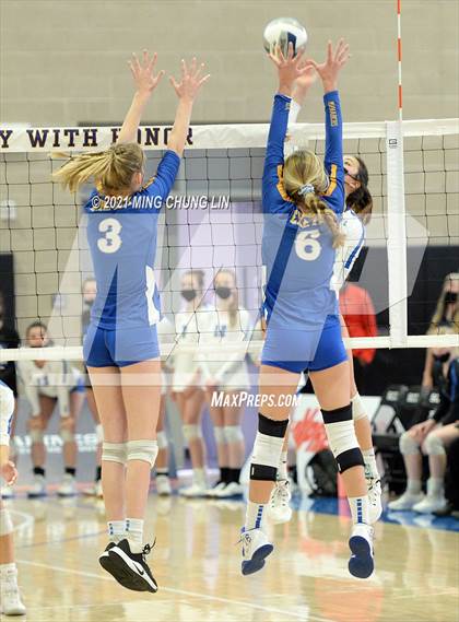 Thumbnail 2 in University Prep @ Exeter (CIF State D4 Final) photogallery.