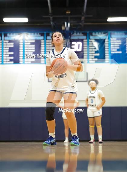 Thumbnail 2 in Bishop Grimes vs Fayetteville-Manlius photogallery.