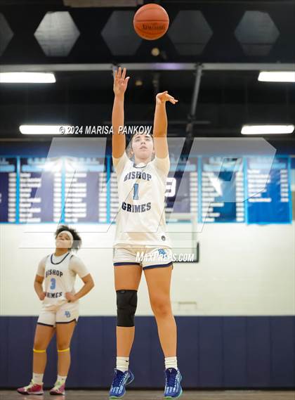 Thumbnail 1 in Bishop Grimes vs Fayetteville-Manlius photogallery.