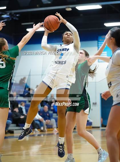 Thumbnail 2 in Bishop Grimes vs Fayetteville-Manlius photogallery.