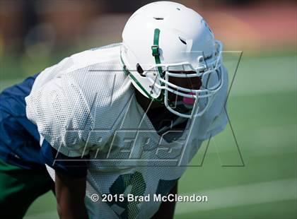 Thumbnail 3 in Waxahachie vs Rowlett (Scrimmage) photogallery.
