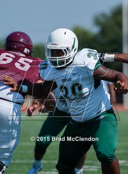 Thumbnail 3 in Waxahachie vs Rowlett (Scrimmage) photogallery.