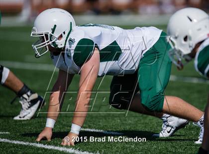Thumbnail 2 in Waxahachie vs Rowlett (Scrimmage) photogallery.