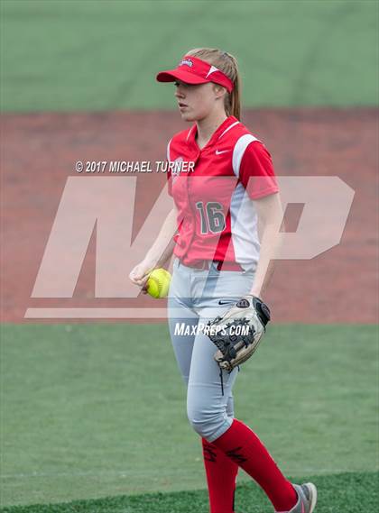 Thumbnail 2 in Pleasant Valley vs. East Nicolaus photogallery.