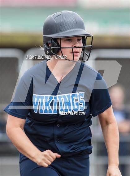 Thumbnail 3 in Pleasant Valley vs. East Nicolaus photogallery.