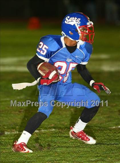 Thumbnail 2 in Serra vs. Arroyo Grande (CIF SS Western Division Final) photogallery.