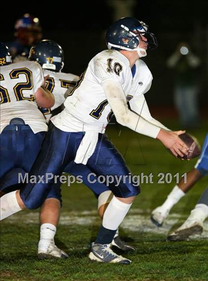 Thumbnail 3 in Serra vs. Arroyo Grande (CIF SS Western Division Final) photogallery.