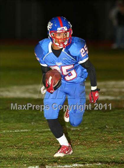 Thumbnail 1 in Serra vs. Arroyo Grande (CIF SS Western Division Final) photogallery.