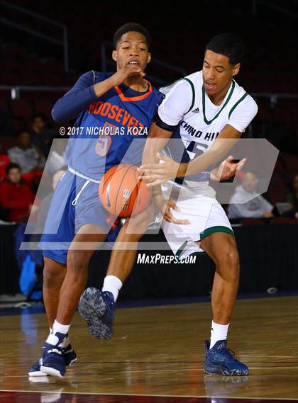 Thumbnail 1 in Roosevelt vs. Chino Hills (Tarkanian Classic) photogallery.