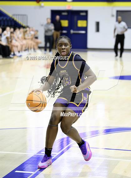 Thumbnail 2 in DeSoto Central vs. Mountain Home (Wynne Classic) photogallery.