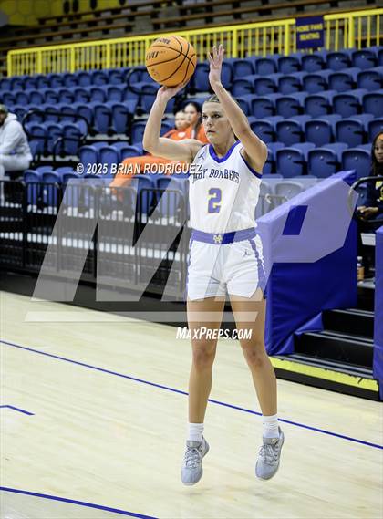 Thumbnail 1 in DeSoto Central vs. Mountain Home (Wynne Classic) photogallery.
