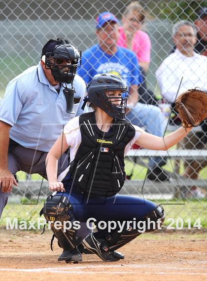 Thumbnail 3 in First Baptist Christian vs Alpha Omega Academy photogallery.